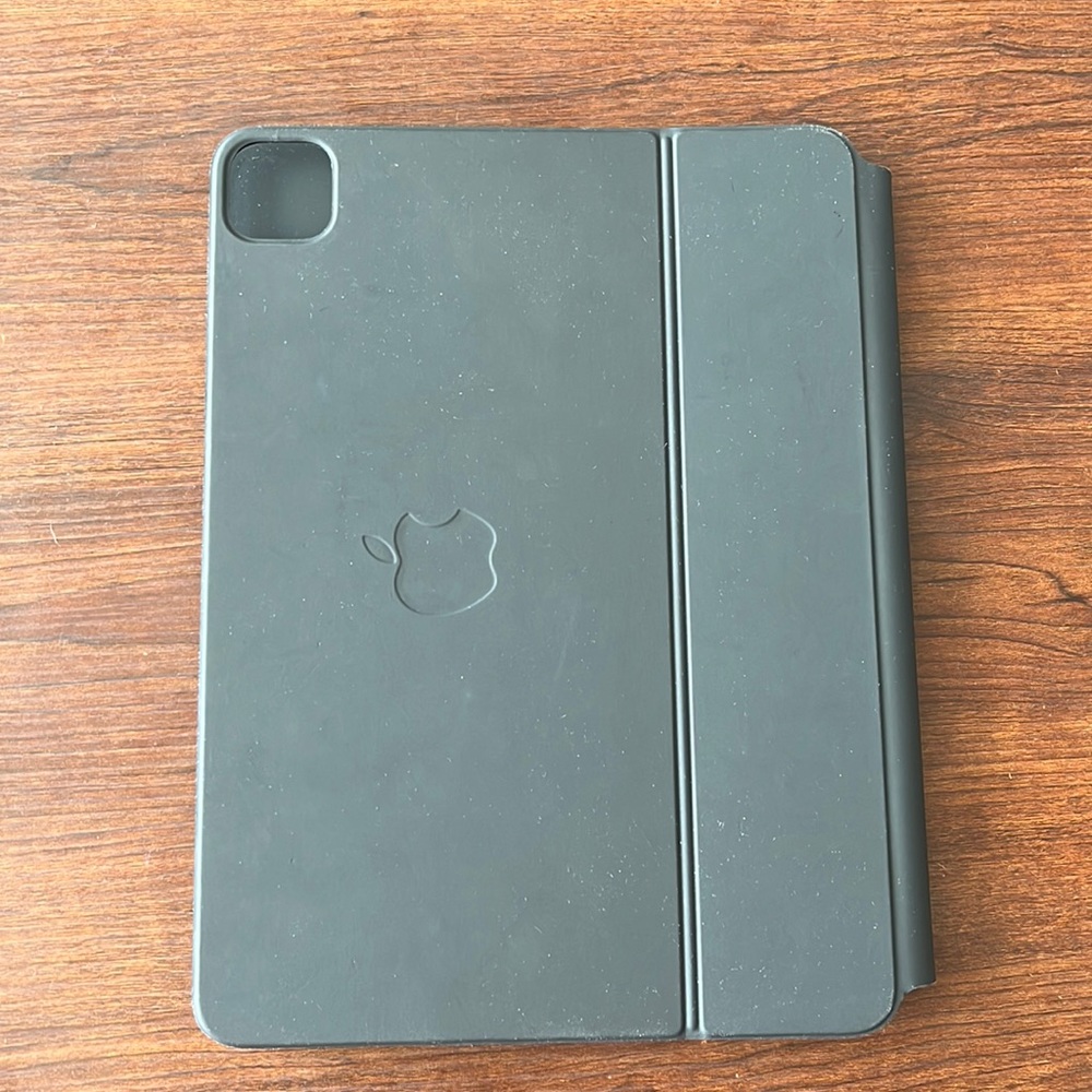 Apple Magic keyboard case